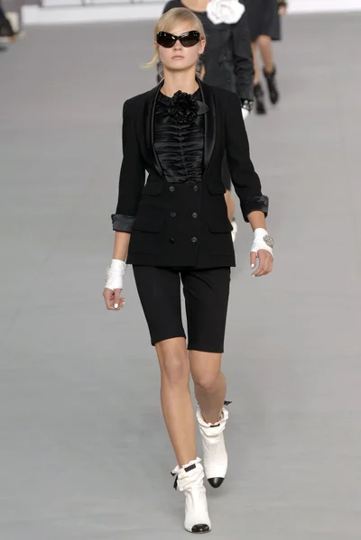 Look 34